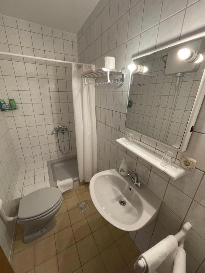 Hard Rock Rooms For Two Livno Ngoại thất bức ảnh
