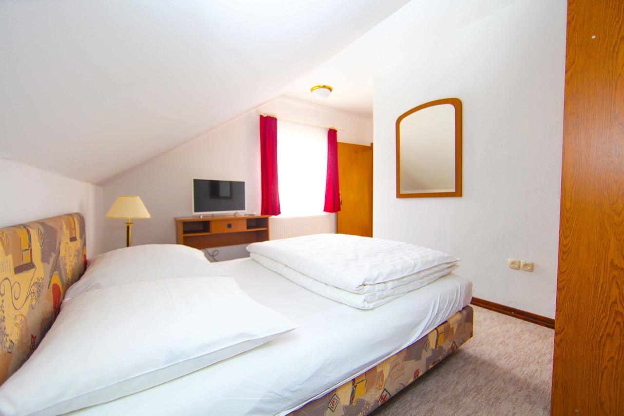 Hard Rock Rooms For Two Livno Ngoại thất bức ảnh